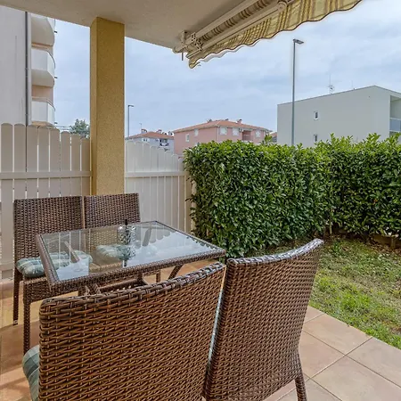 Apartment Mirjana In Karigador Kültér fotó