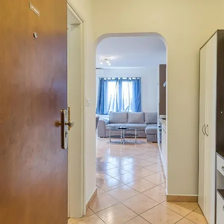 Apartment Mirjana In Karigador Kültér fotó